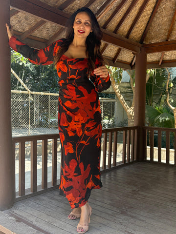Scarlet Petal Elegance