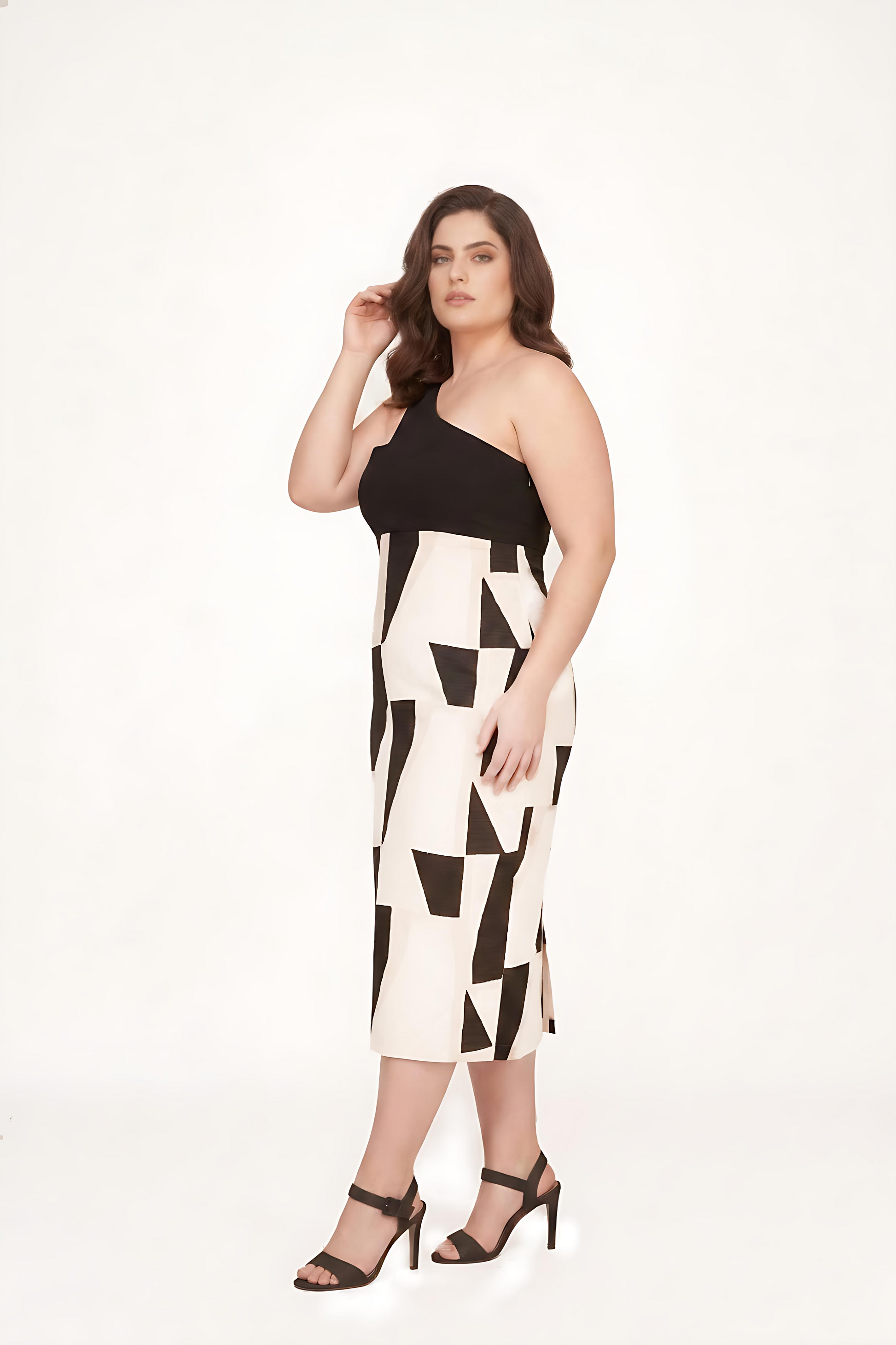 Curve fit silk dress with a one-strap neckline for a structured and flattering look