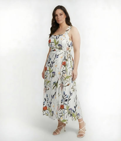 Extended size floral chinon dress, perfect for parties, dinners, and evening occasions
