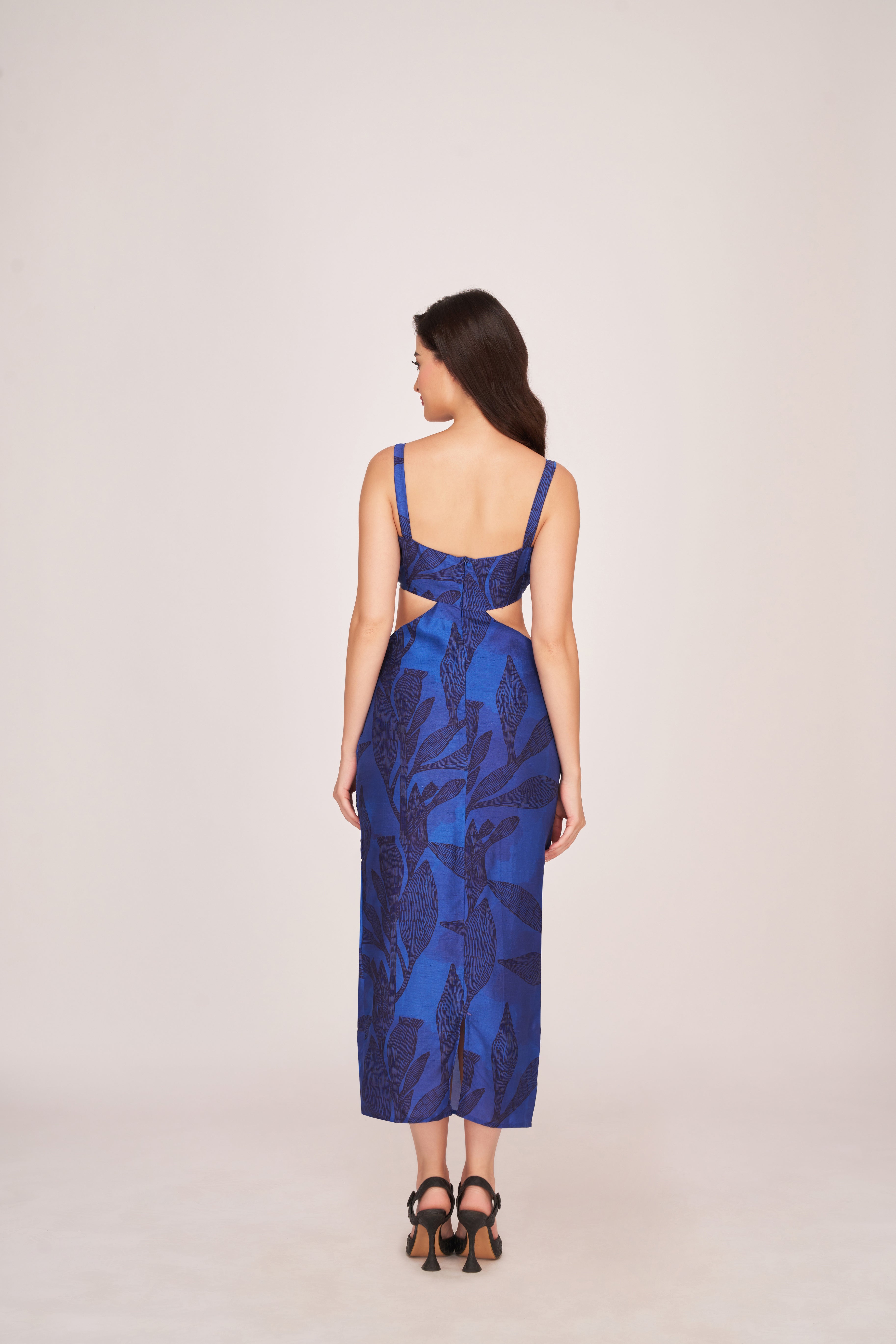 Azure Blossom Elegance