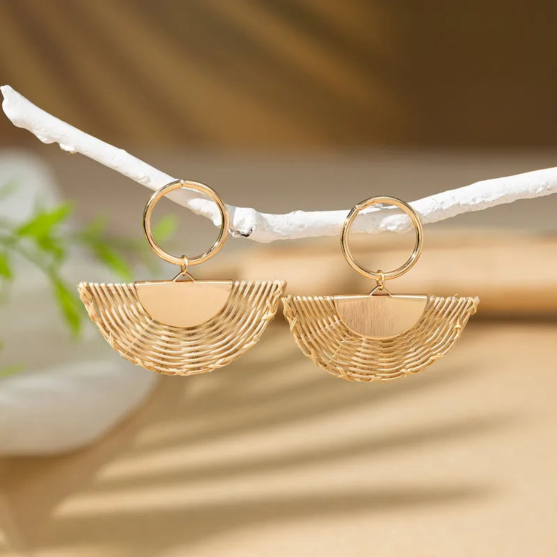 Rattan Fan Drop Earrings – Beige